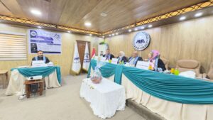 مناقشة رسالة ماجستير في كلية التربية حول إمارات المشرق وأثرها على الخلافة العباسية