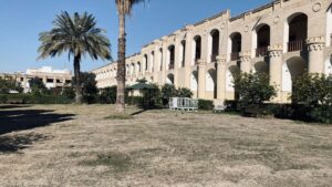 طلبة كلية التربية في زيارة ميدانية إلى المدرسة الموفقية والقشلة والمتحف البغدادي